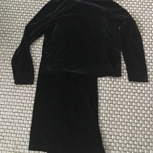 Holiday, crushed velvet, waist embellishment